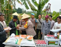 PT. Pupuk New Kibo Bantu Petani Kubu Raya dengan Pupuk dan Bibit Padi