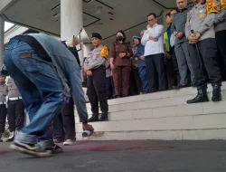 Aliansi Kalbar Menggugat Tuntut Pembenahan